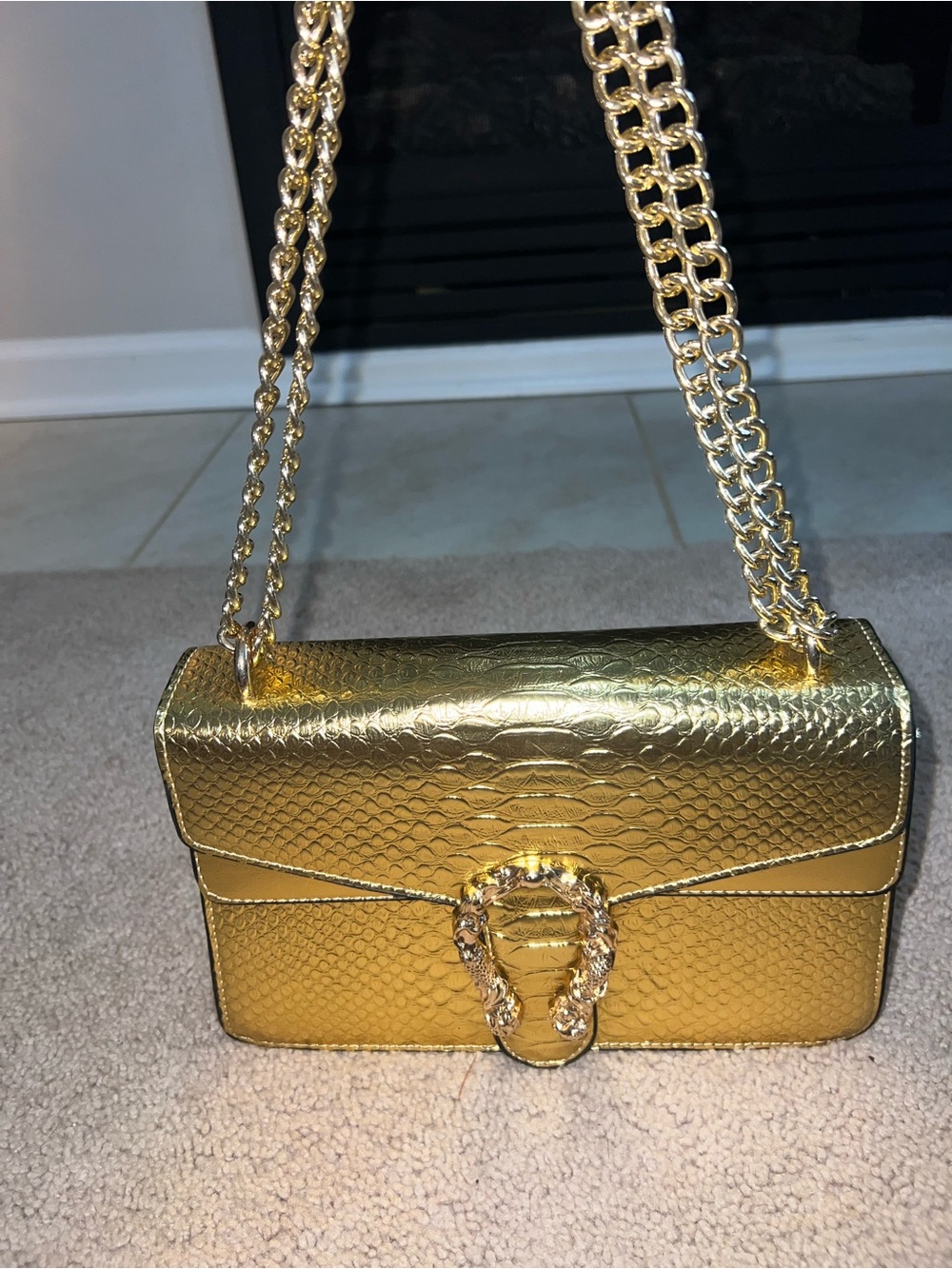 Amazon Gold Metallic Textured Chain Crossbody Bag